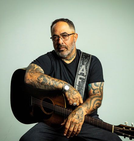 Dusty Guitar Promotions Aaron Lewis